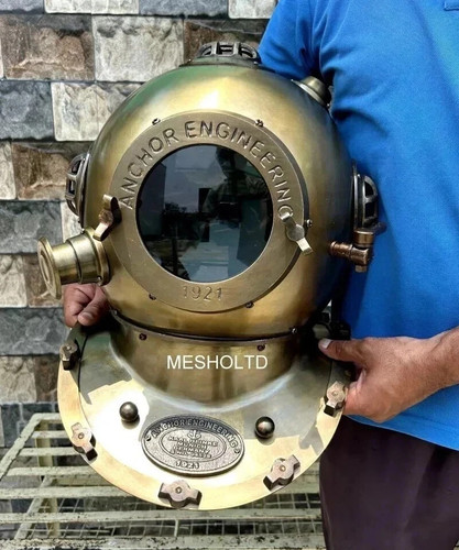 Antico casco subacqueo - , 18