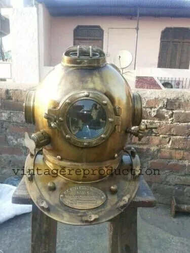 Antico casco subacqueo - us, navy